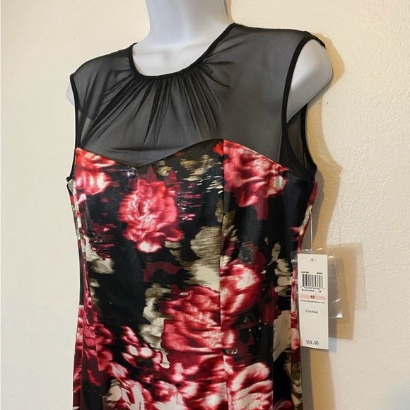 London Times brand new black / red dress
Beautiful for a wedding guest / party - Picture 4 of 6